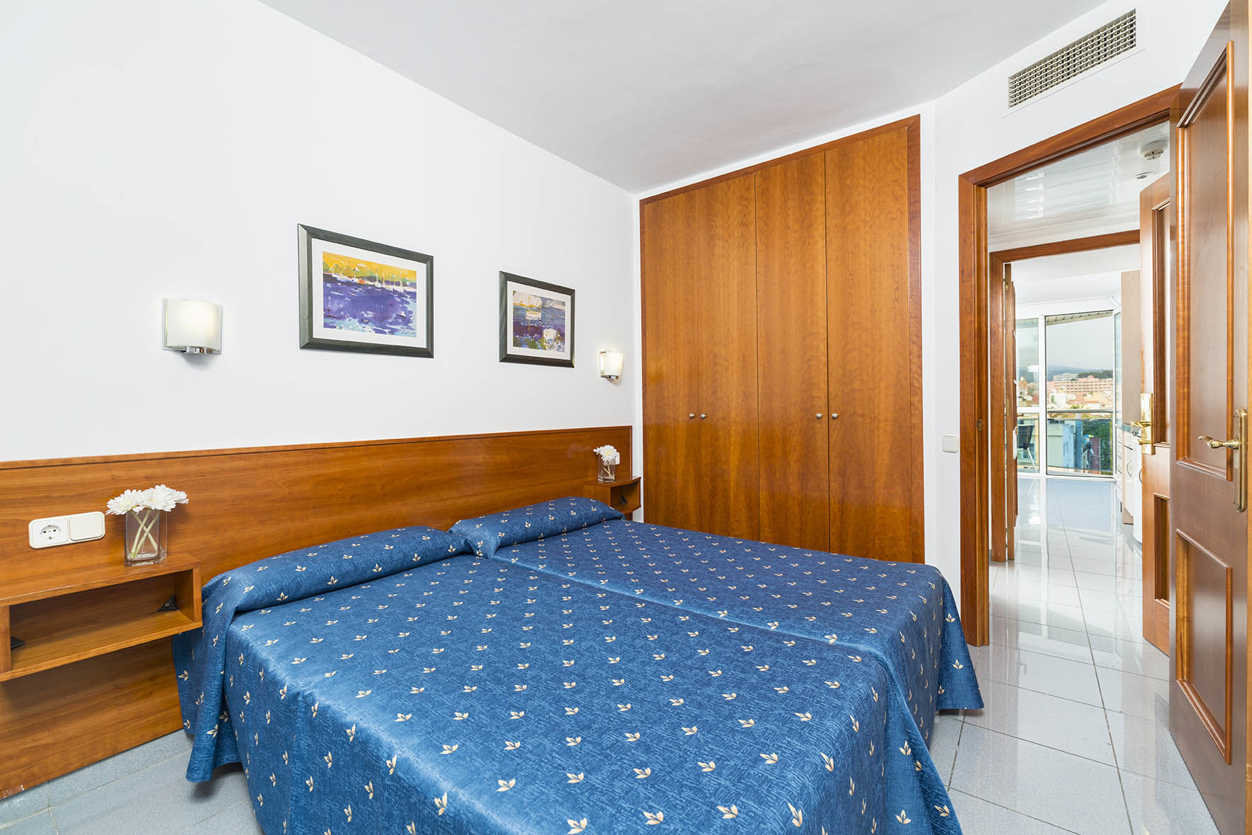 Apartaments Blau By Marsol Lloret de Mar Quarto foto