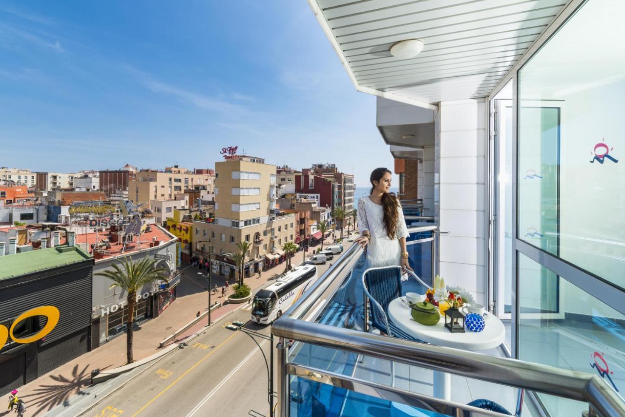 Apartaments Blau By Marsol Lloret de Mar Quarto foto